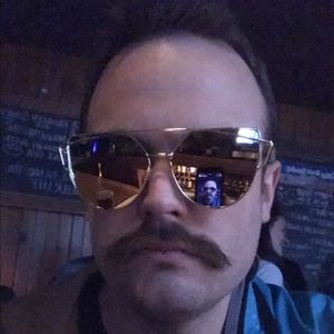 Meet your Posher, Ryan